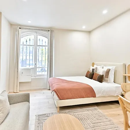 Apartment Air-conditioned & Comfortable In 17