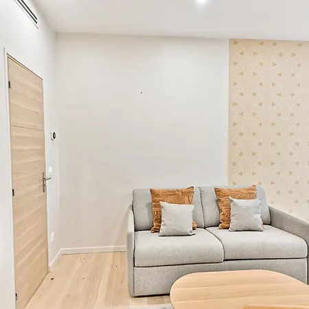 Air-conditioned & Comfortable In 17